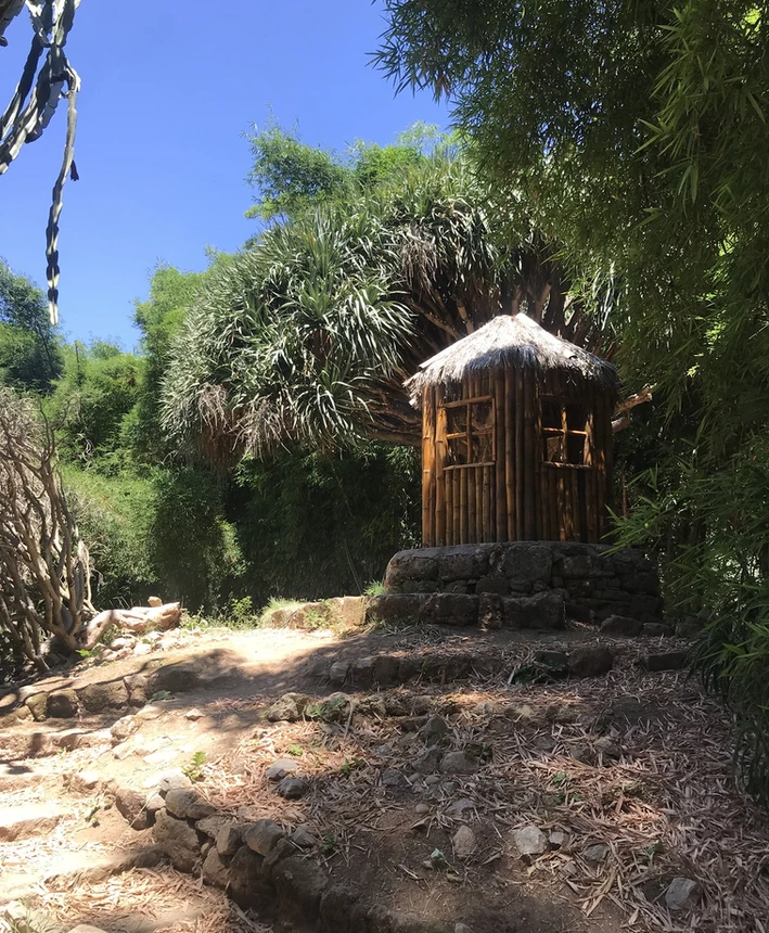 The bamboo hut at the Laguna in the Palermo Botanical Garden