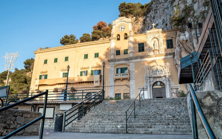 Entrance to the Santuario di Santa Rosalia on Monte Pellegrino