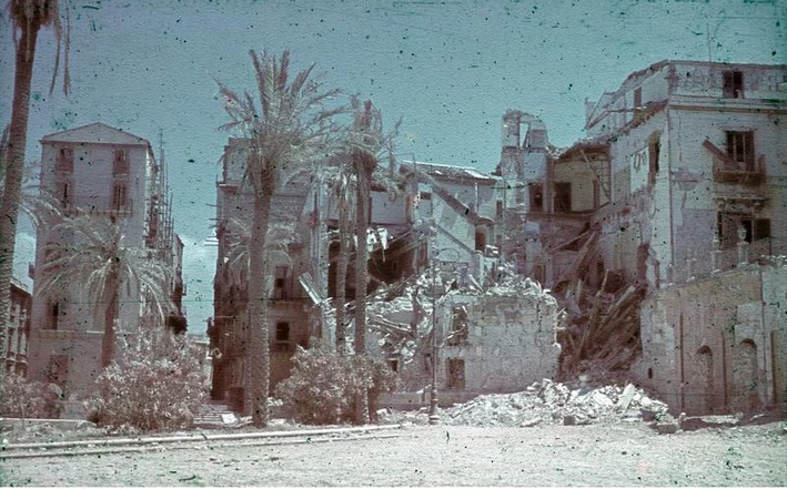 Photograph of Allied bombing in Palermo 1943