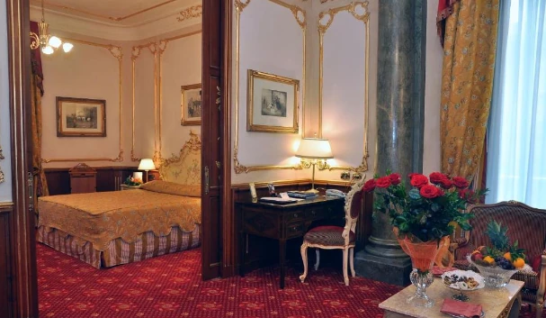 Picture of bedroom in Palermo Hotel Grandhotel Wagner