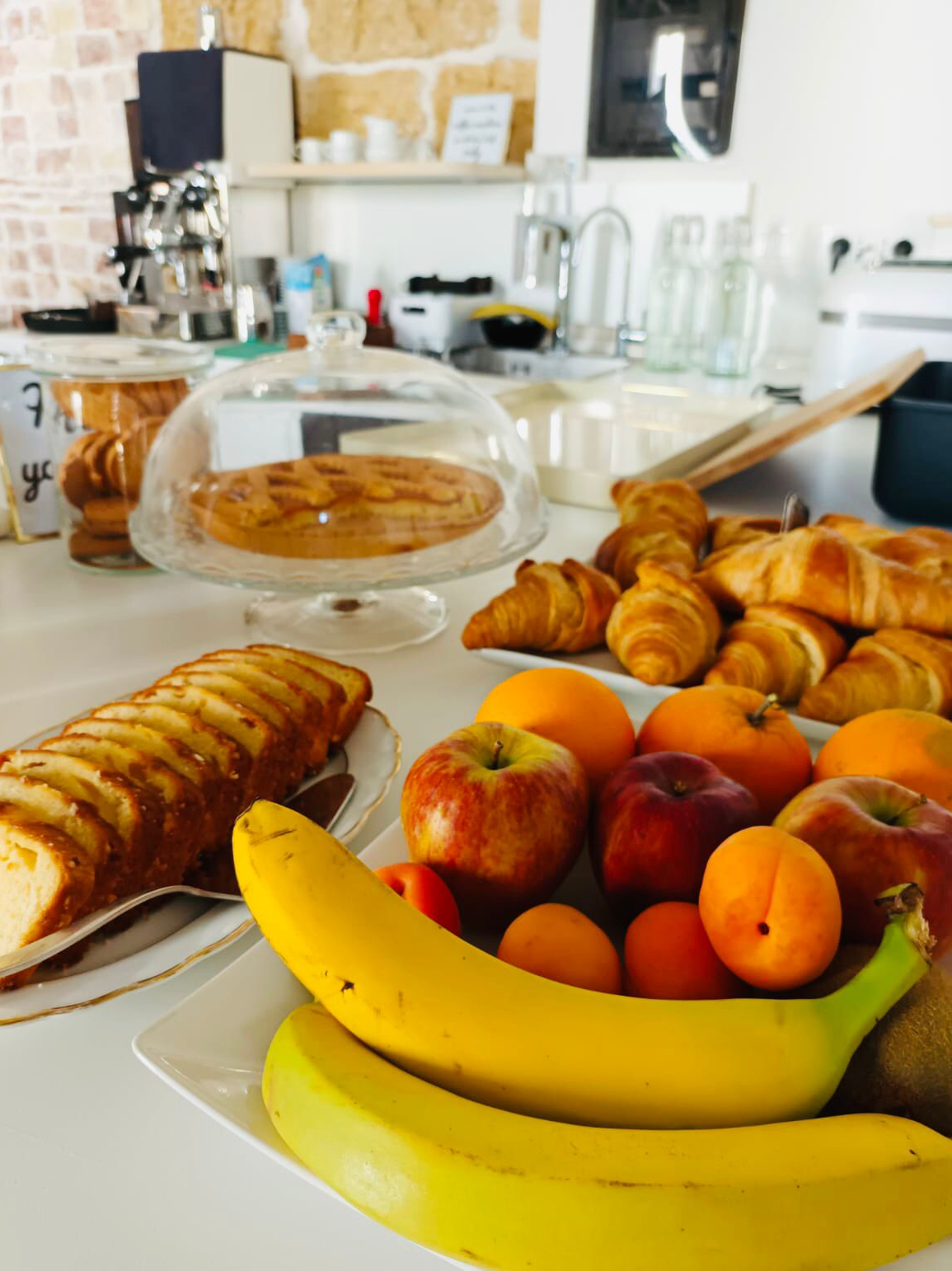 View of the breakfast buffet at BnB Dolcevita