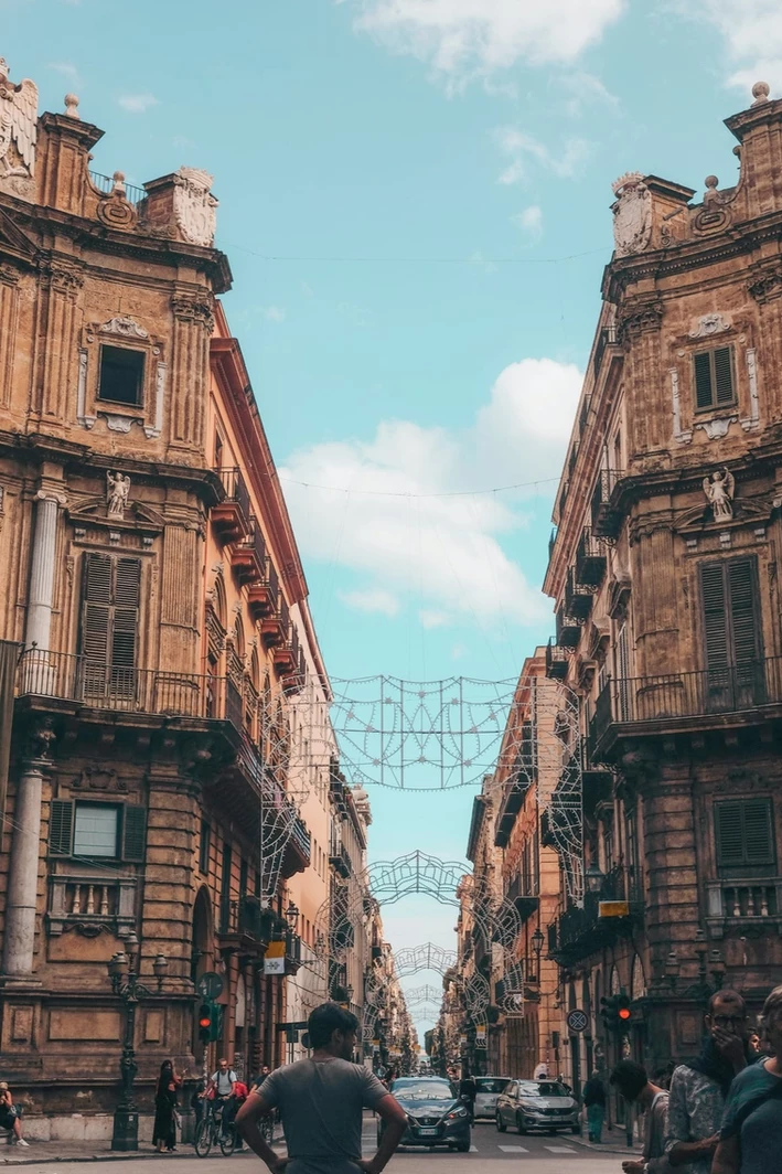 Palermo-Quattro-Canti-Streetview